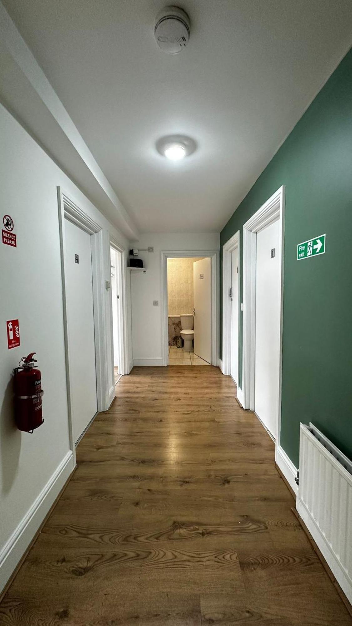 Portobello Guest Rooms Лондон Екстер'єр фото