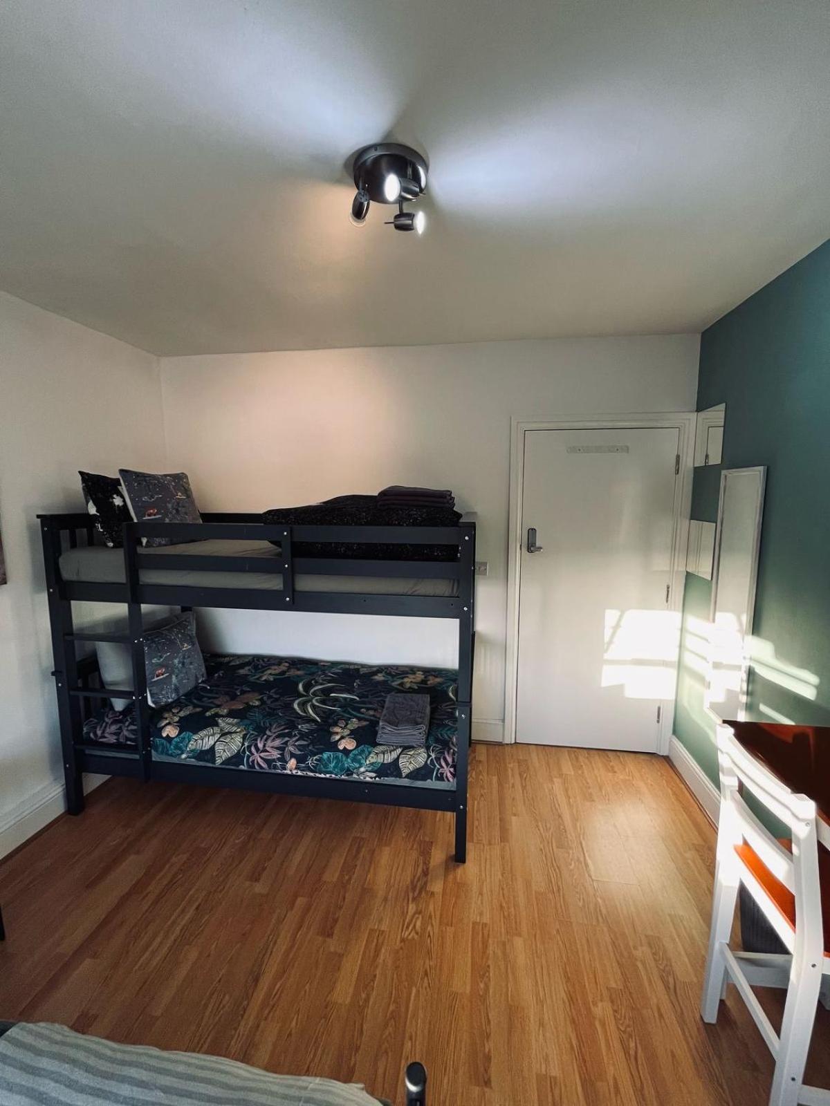 Portobello Guest Rooms Лондон Екстер'єр фото